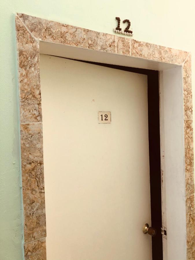 Tita'S Airport Hotel Cartagena エクステリア 写真